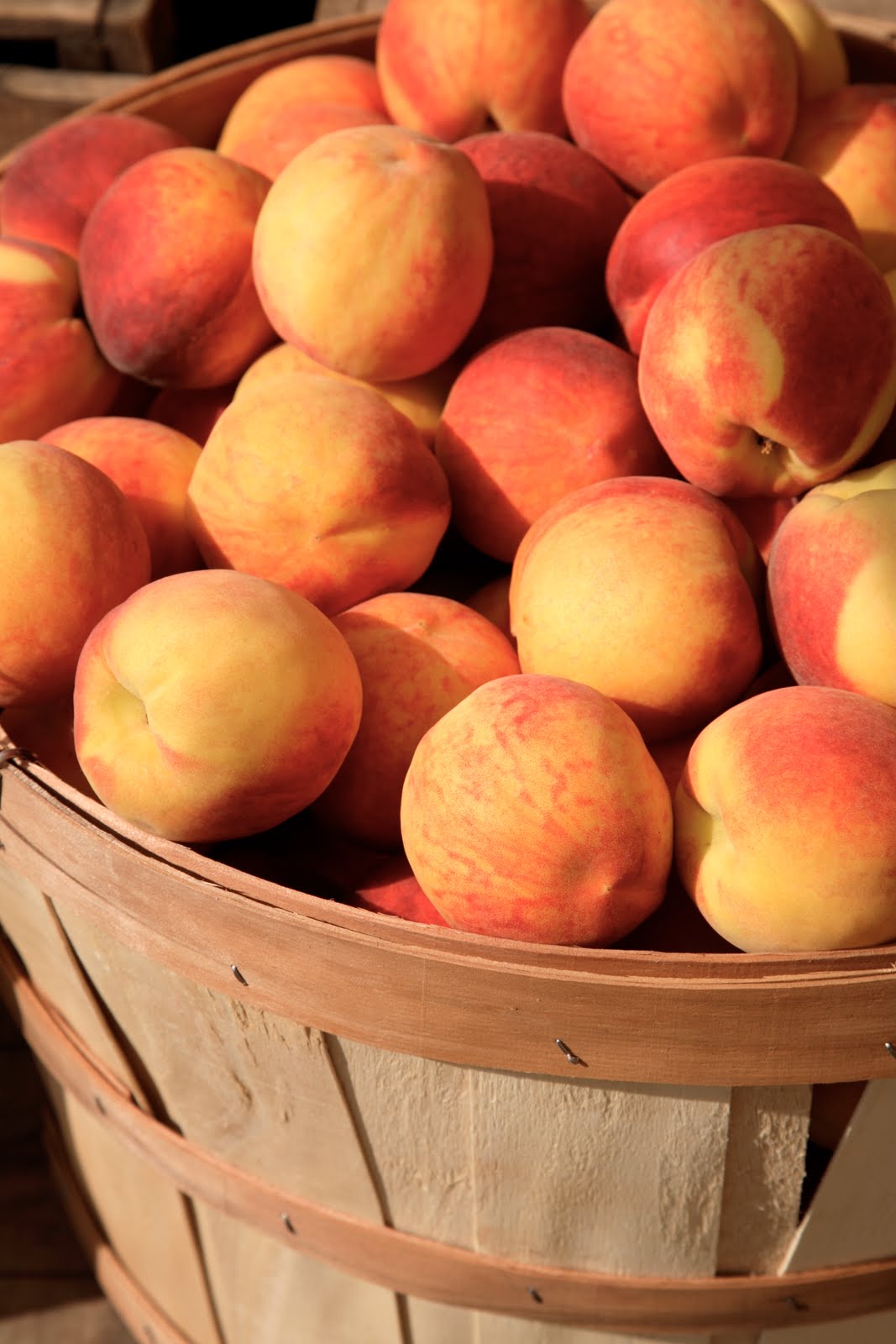 Eckert's Country Store & Farms Homegrown Peaches & Blackberries Now In!