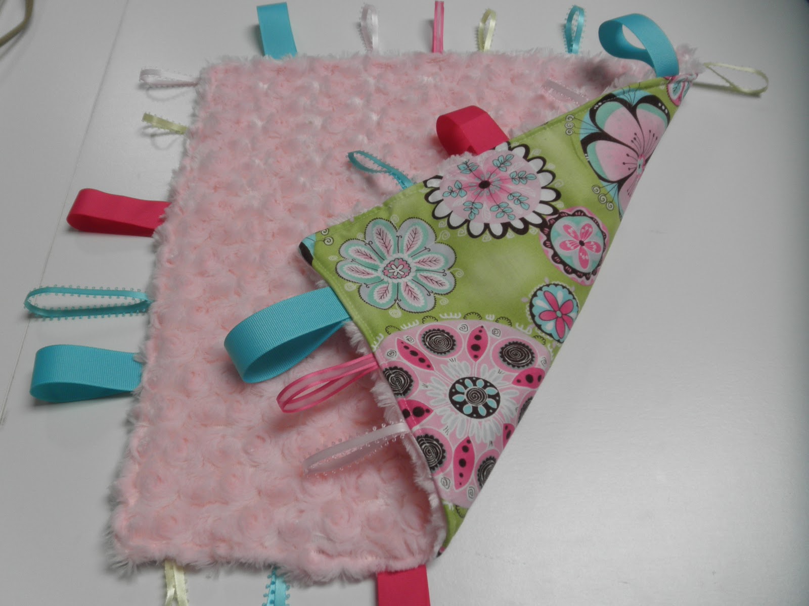 Sew Divertimento Baby Taggie Blanket Tutorial