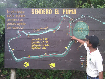 Guide at the Mombacho Volcano