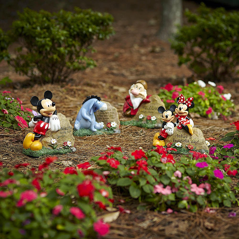 Disney Avenue Making Every Day a Disney Day Adding a touch of Disney