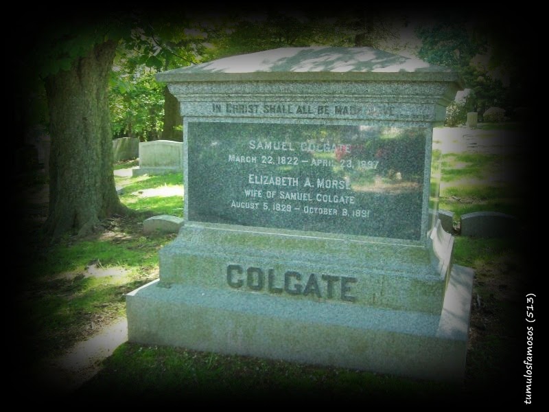 TUMULOS FAMOSOS SAMUEL COLGATE ´Arte Tumular 513 Rosedale Cemetery
