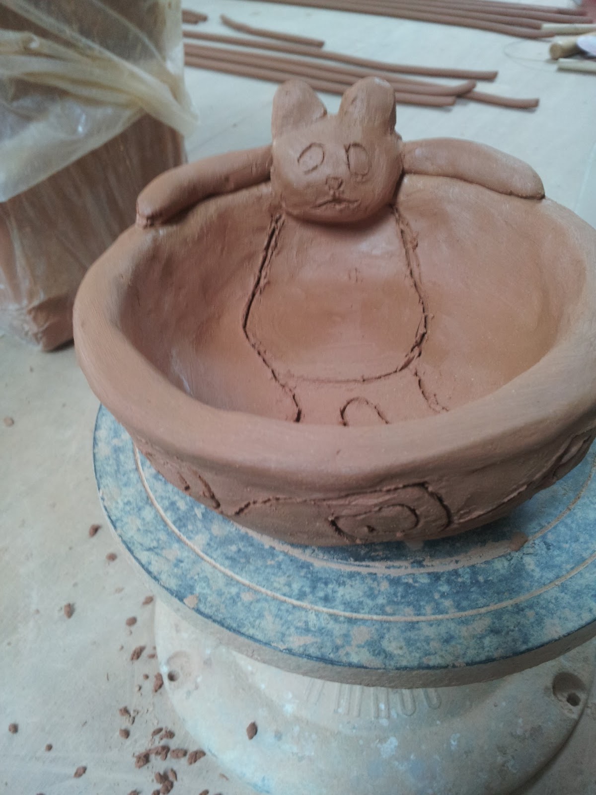 CERAMICS 1ST Pinch Construction