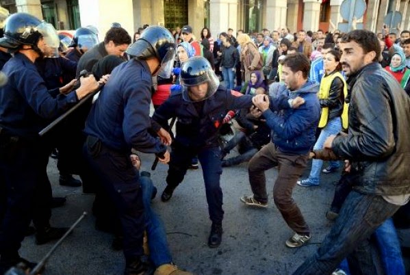 Μαρόκο: Τουλάχιστον 100 τραυματίες σε συγκρούσεις φοιτητών- αστυνομικών Μαρόκο: Τουλάχιστον 100 τραυματίες σε συγκρούσεις φοιτητών- αστυνομικών