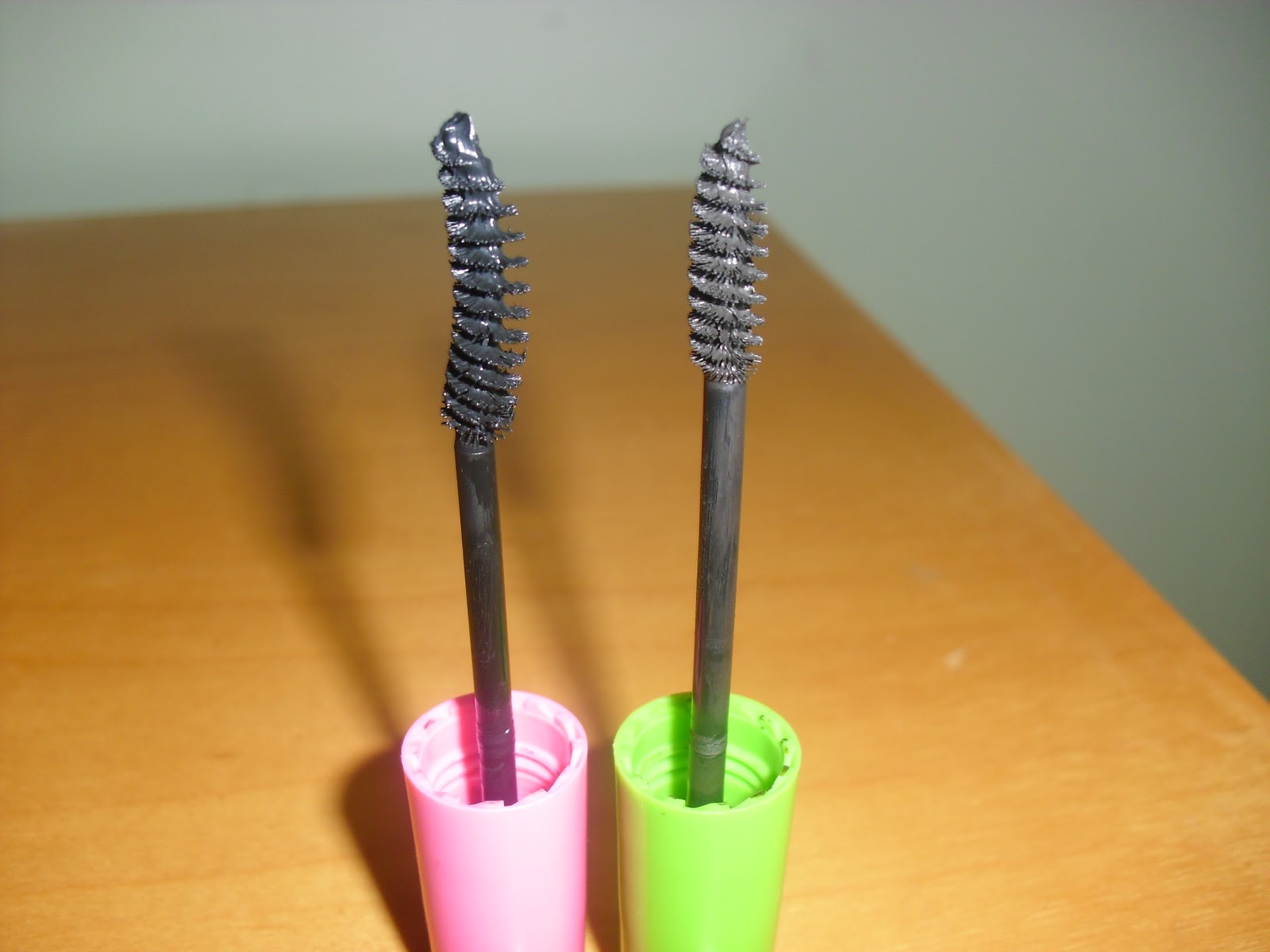 Review Great Lash Curved Brush Mascara