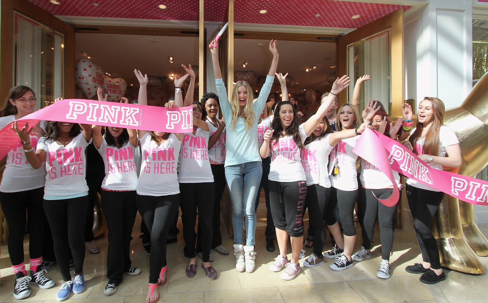 Pink Clothing Stores