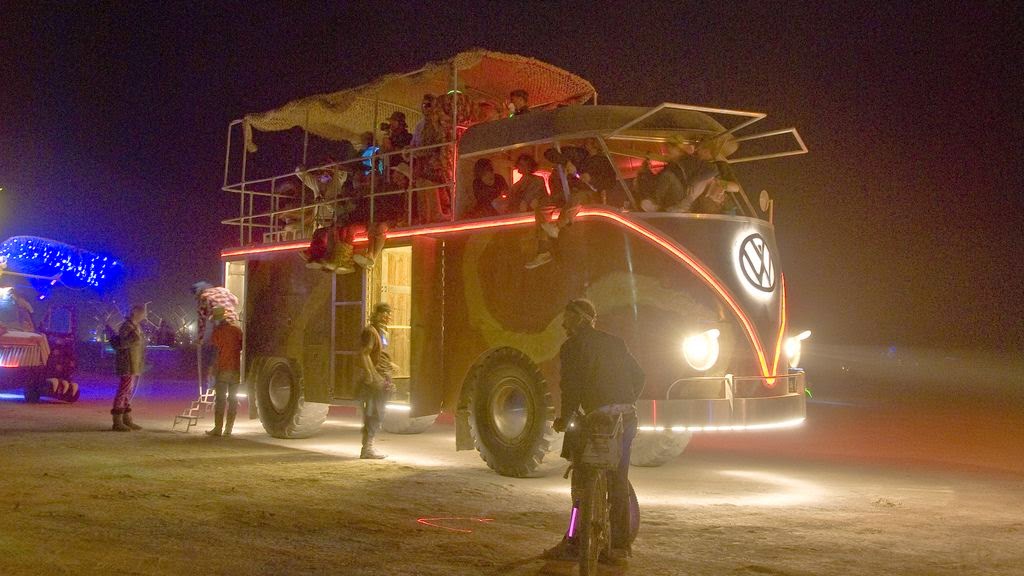 Ξωτικό 10 από τις πιο εκπληκτικές δημιουργίες του Burning Man