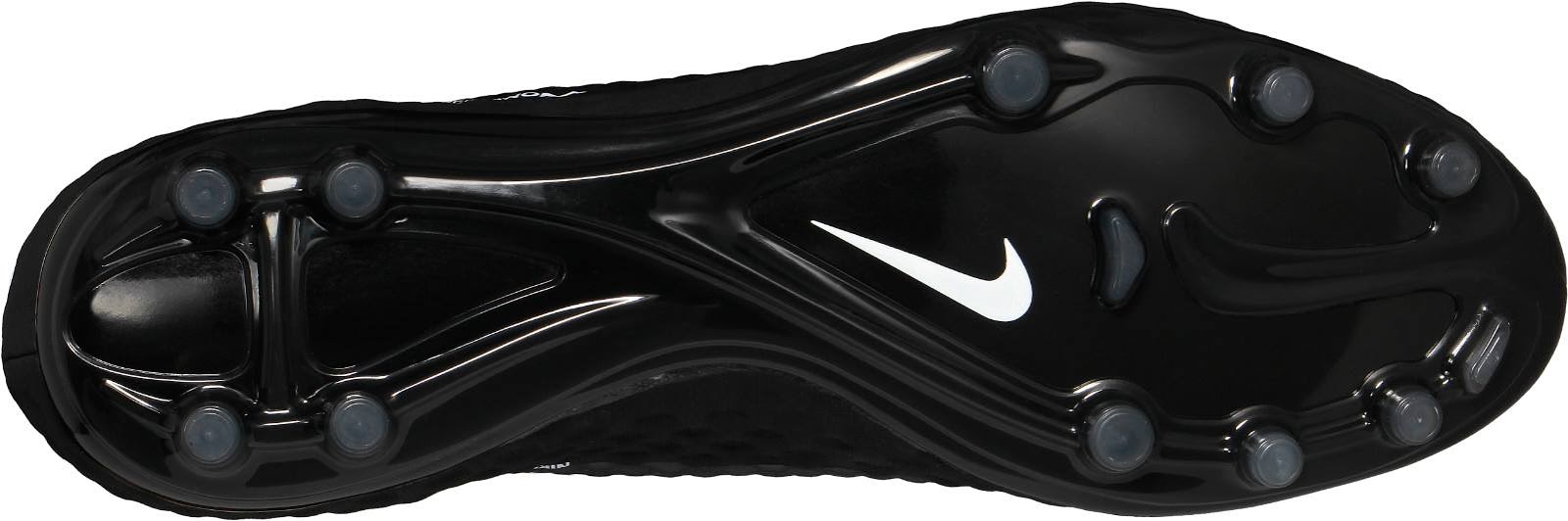 nike hypervenom blackout
