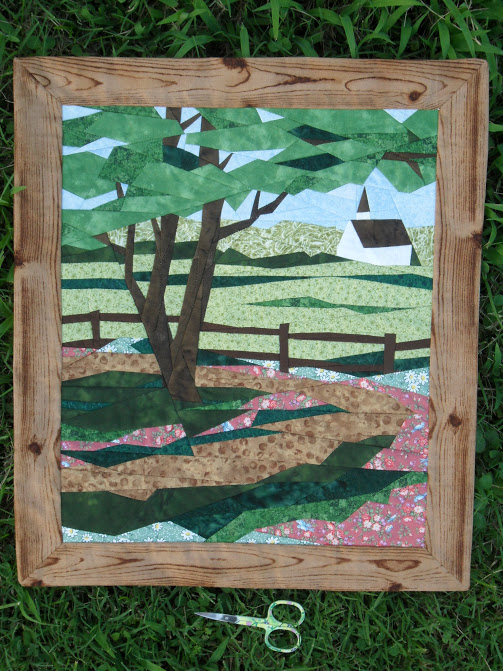 Quiltessa Patchwork palette Portable 3 in 1 cutting board, ironing