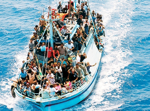 Il mare colore del sangue e una Sicilia “fuori Mediterraneo”