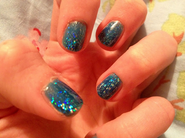 glitter, nail polish, blue, review, beauty