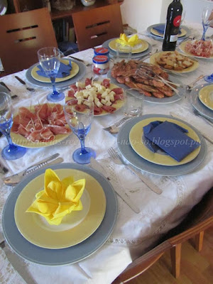 Decoração de Mesa - Amarelo e Azul