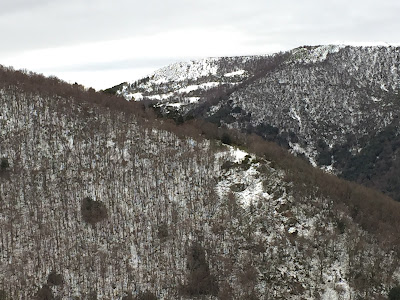 Ancares, Three Bishops Peak by E. V. Pita (2015) http://evpita.blogspot.com/2016/01/ancares-three-bishops-peak-los-ancares.html Los Ancares, pico 3 obispos por E. V. Pita (2015) Os Ancares, cumio dos Tres Bispos http://evpita.blogspot.com/2016/01/ancares-three-bishops-peak-los-ancares.html Ancares, Three Bishops Peak by E. V. Pita (2015) http://evpita.blogspot.com/2016/01/ancares-three-bishops-peak-los-ancares.html Los Ancares, pico 3 obispos por E. V. Pita (2015) Os Ancares, cumio dos Tres Bispos http://evpita.blogspot.com/2016/01/ancares-three-bishops-peak-los-ancares.html