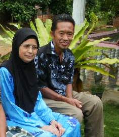 IBU DAN AYAH