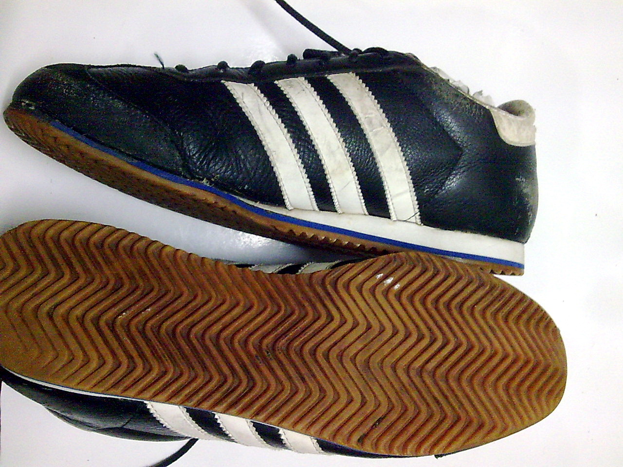 adidas kick samba vintage adidas kick shoes size sold different class bundle adidas kick samba vintage adidas kick shoes size sold different class bundle