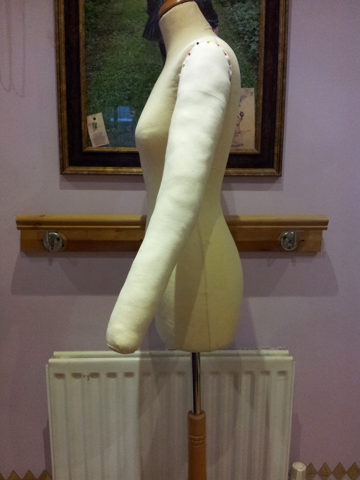 Colour and Cloth Mannequin making Sleeves