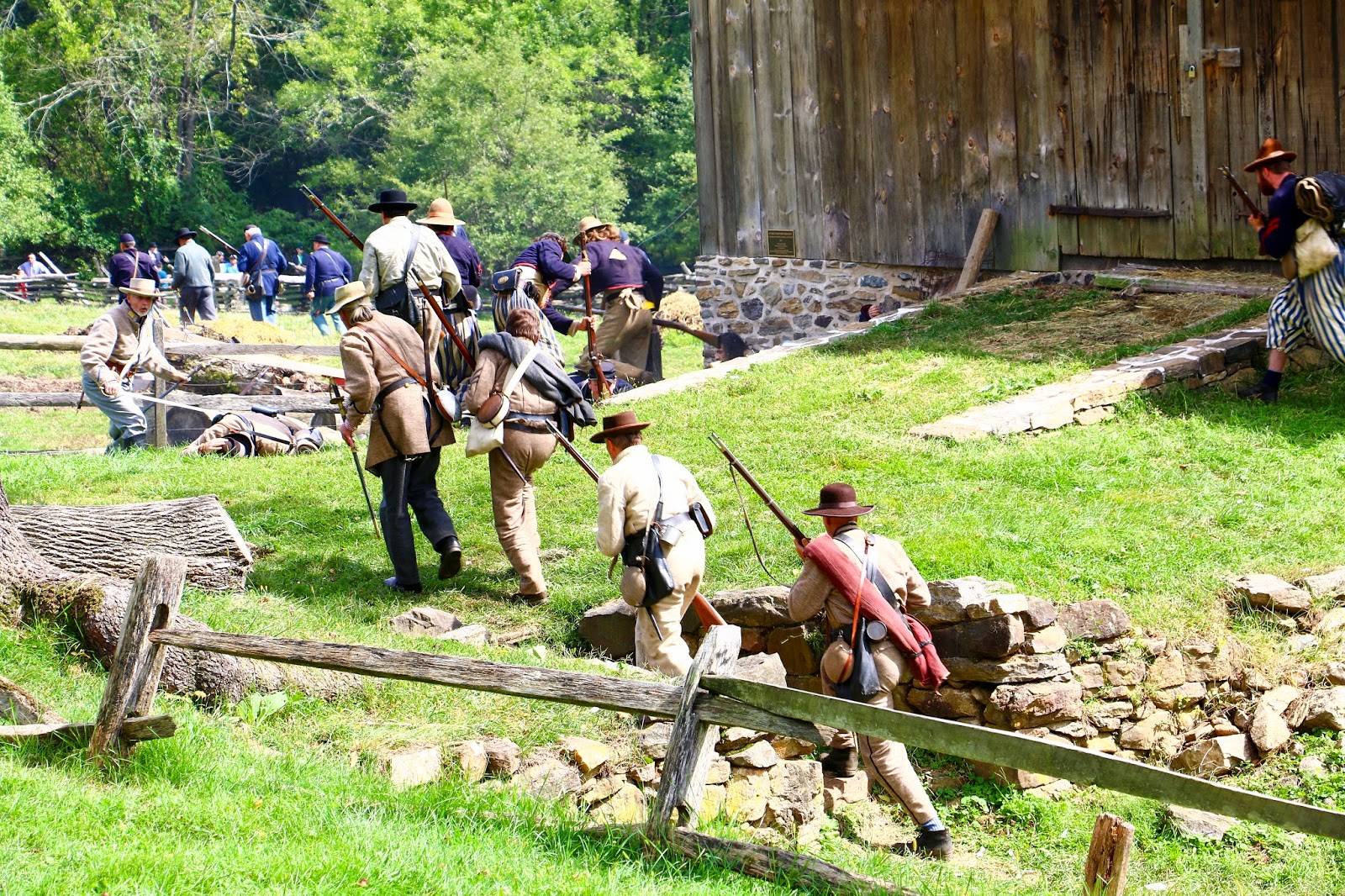 World Turn'd Upside Down Colonial Pennsylvania Plantation Civil War