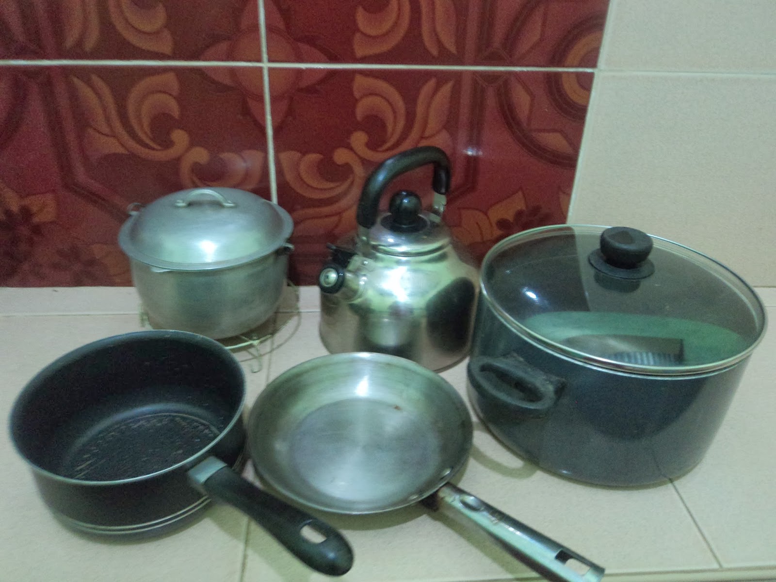 Insulator, Conductor and SemiConductor in our kitchen