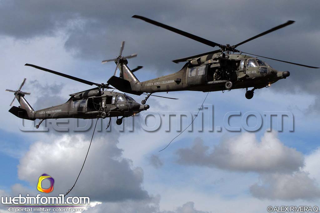 Nicaragua - Página 37 Uh60+fuerza+aerea+colombiana+ejercicios+SAR+san+andres