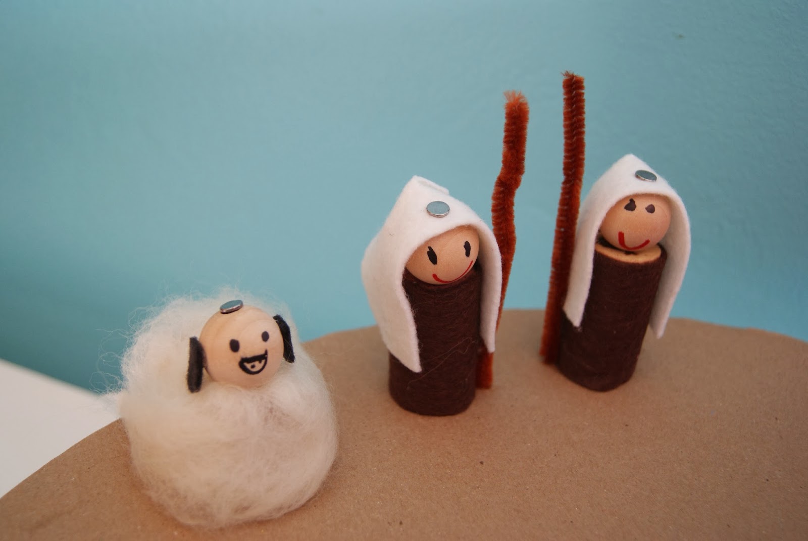 nest full of eggs Homemade Christmas Crèche