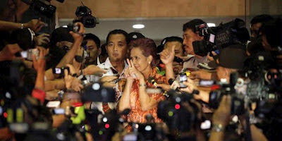 Penahanan Miranda Buka Kotak Pandora Bank Century Penahanan Miranda Buka Kotak Pandora Bank Century