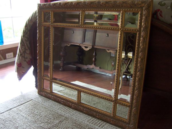 Bombay Mirror