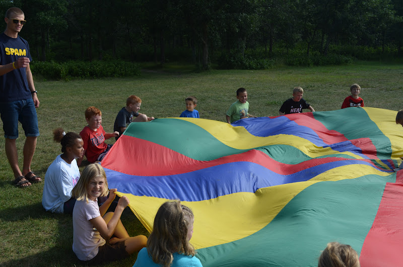 Summers of Pathways Parachute Games and Worship with Minis