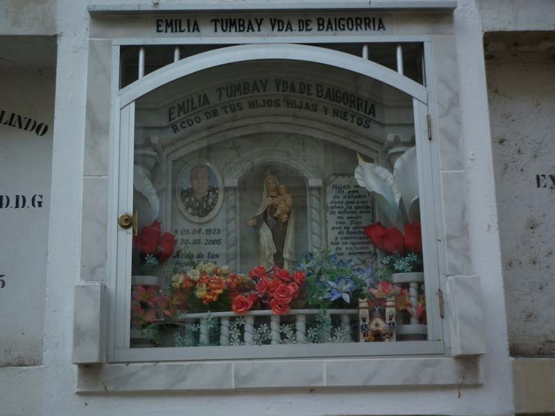 VAEL MARMOLES GRANITOS Y MARMOLES LAPIDAS EN GRANITO Y MARMOL