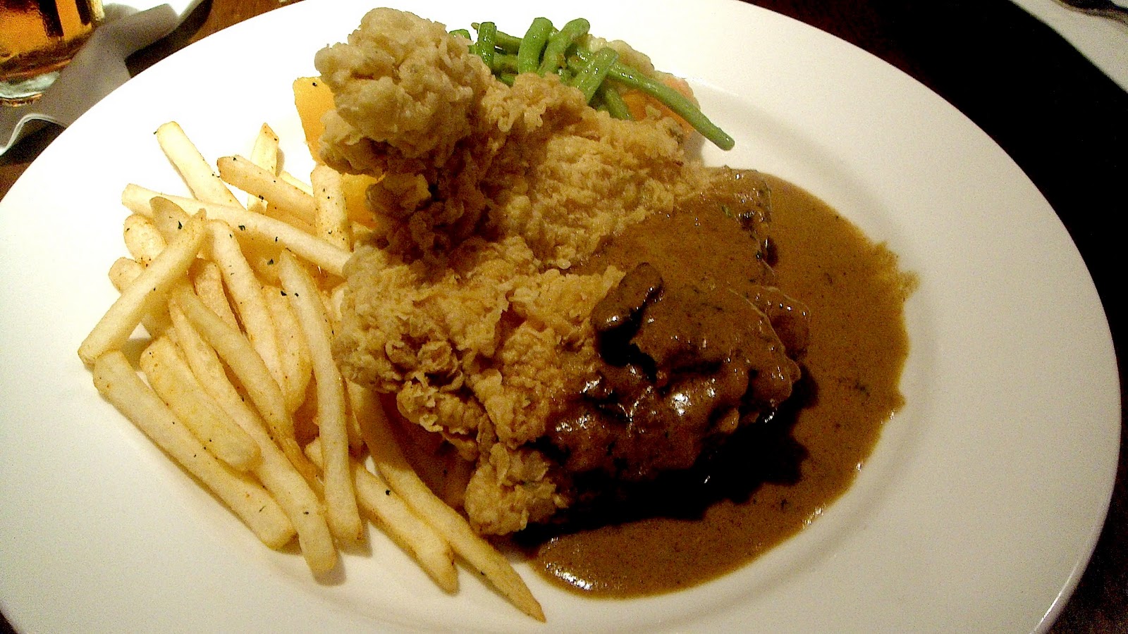 indulge your taste for culinary world Tin Pan Alley in Jakarta (Indonesia)