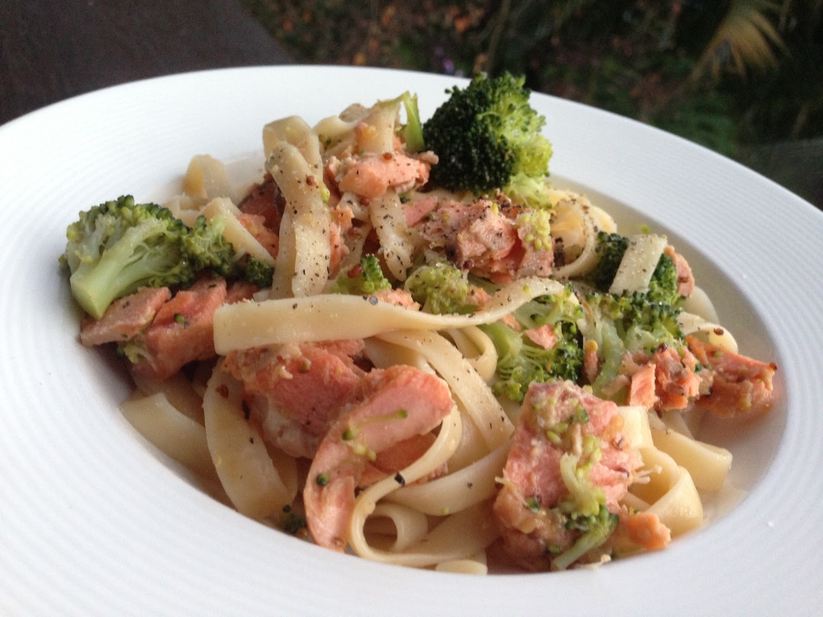 Mums in the Kitchen Teriyaki Salmon Pasta
