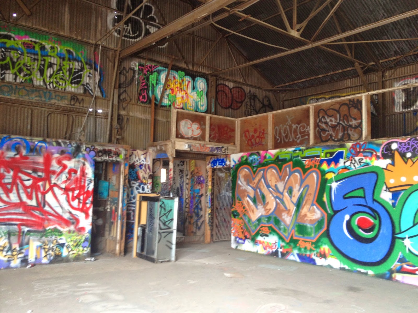 Dallas Graffiti Dallas’ first ‘free wall,’ in West Dallas, gives