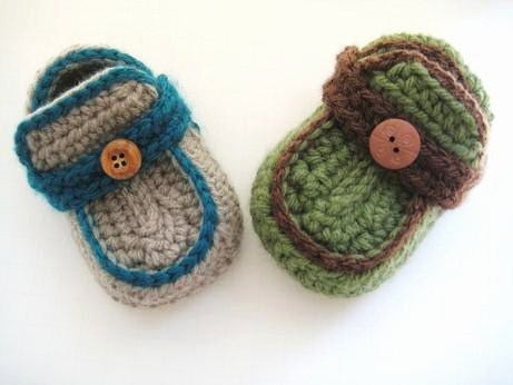 Crochet Dreamz: Boy39;s Moccasins Crochet Baby Booties Pattern  pdf 