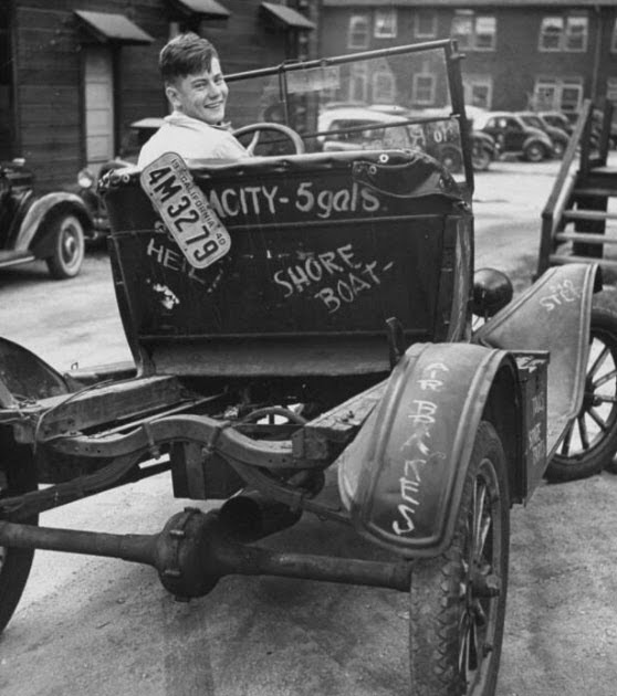 Today's Random Wikipedia Entry Jalopy