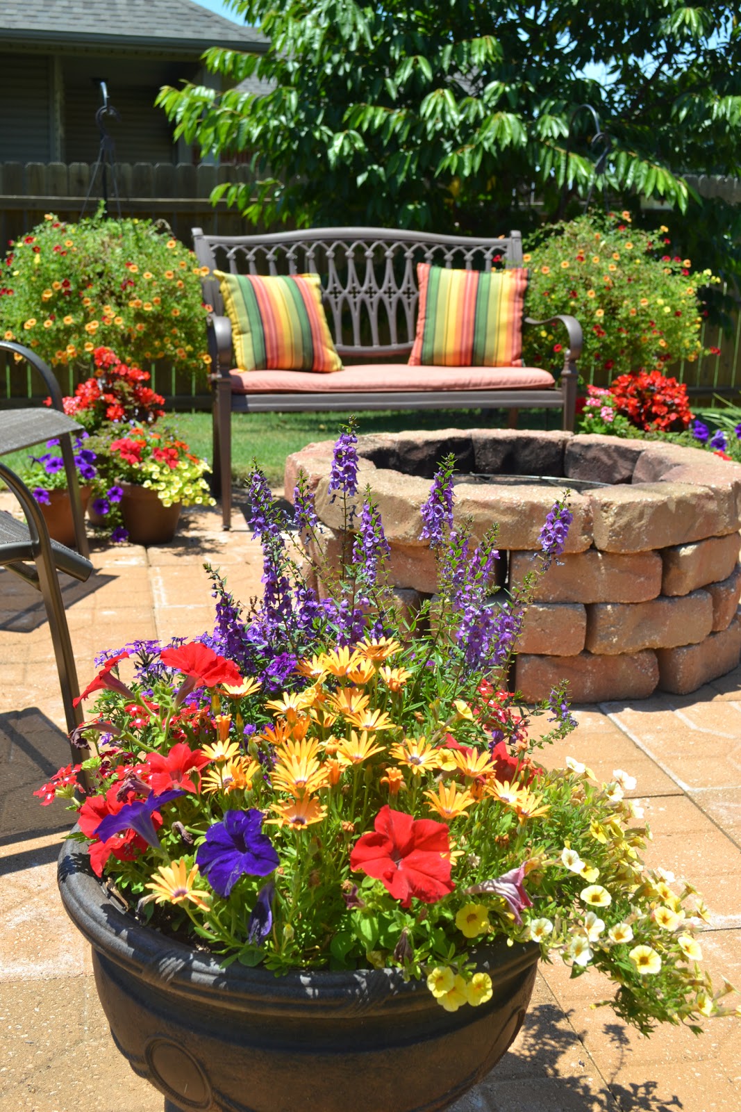 Kristen's creations: patio flowers...vacations...and a mantle revamp