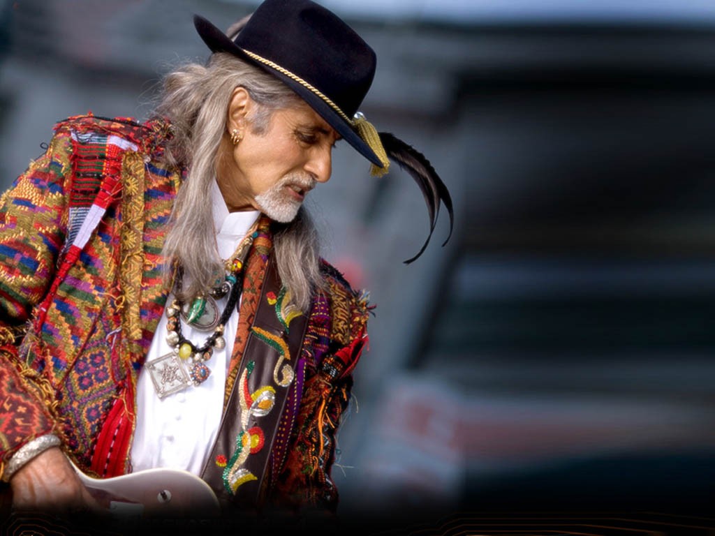 http://4.bp.blogspot.com/-z0QdoWCn4Y4/T6-0PMFF_tI/AAAAAAAABrg/7-QIlvQtM4U/s1600/Amitabh+Bachchan+Top+Best+HD+Wallpaper+(2).jpg