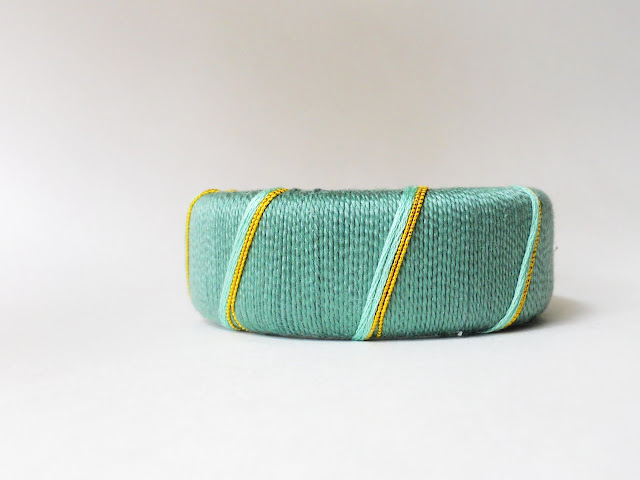 Wrapping gold elastic cord