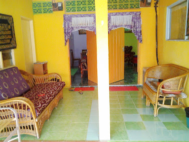 Ruang Rehat di Luar Homestay