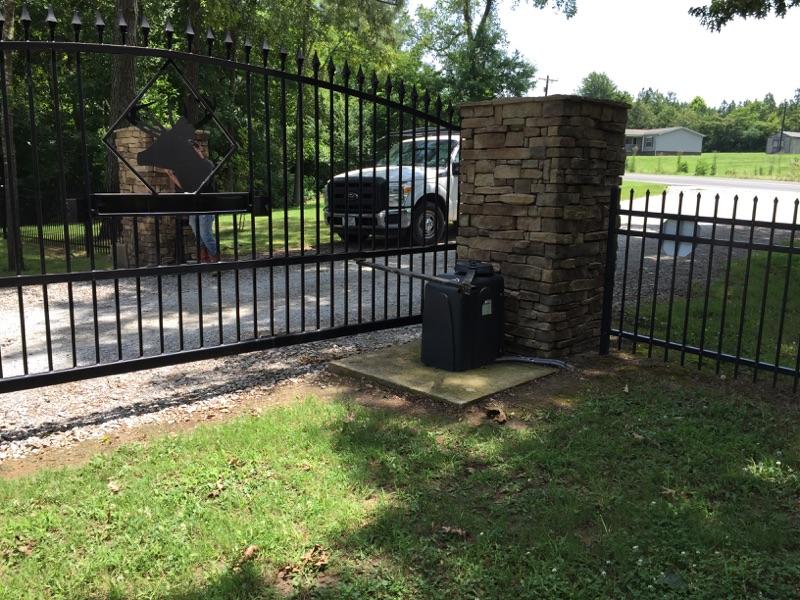 Viking T21 swing gate operator