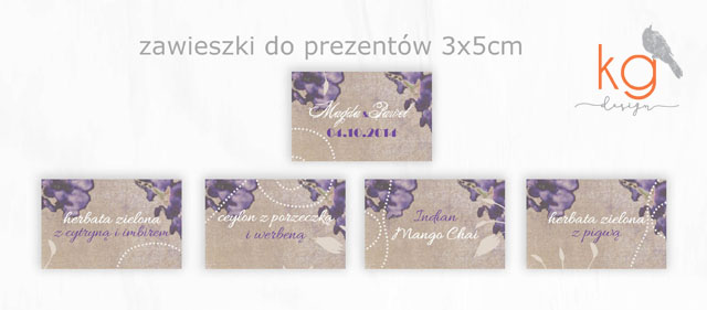 dodatki ślubne, zawieszka na alkohol, podziękowanie dla gości, menu, lawenda, vintage, winietki, numery stołów, plan stołów, księga gości, drzewo, fioletowy, nietypowe, oryginalne, wyjątkowe, ręcznie robione dodatki na ślub i wesele, KG Design, Lawendowy vintage, styl vintage, rustykalny, fiolet, postarzane, industrialne zaporszenia i dodatki, przypinki, ozodobne pudełeczka na prezenty, plakat,