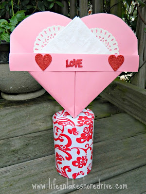 Paper Heart Valentine's holder tutorial