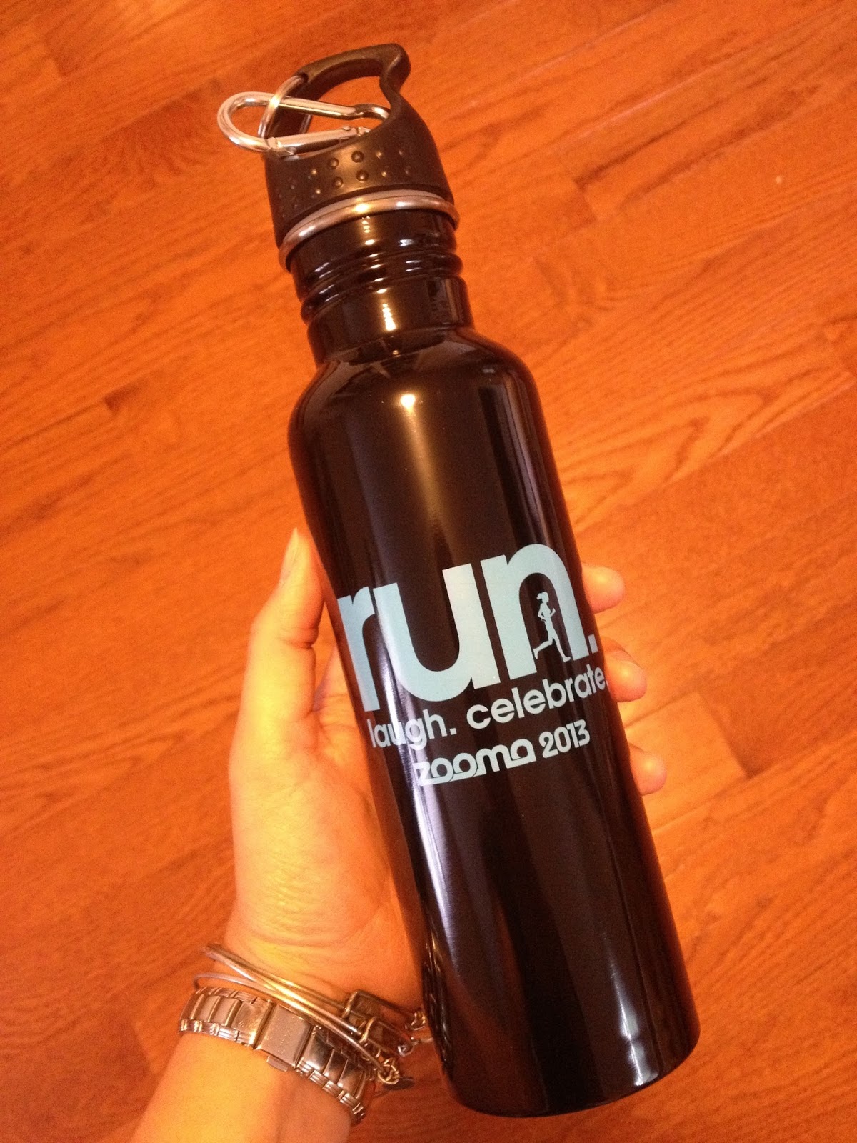 ZOOMA Swag 2013 Lisa Runs for Cupcakes