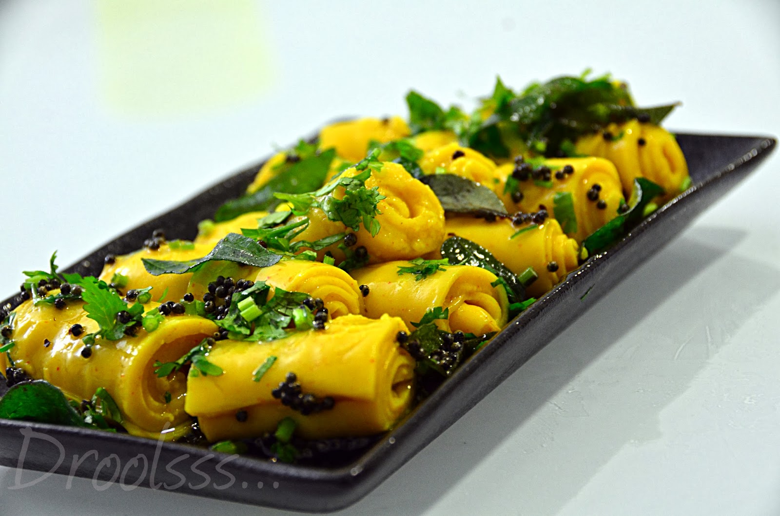 Droolsss . . . Khandvi/ Gram flour rolls