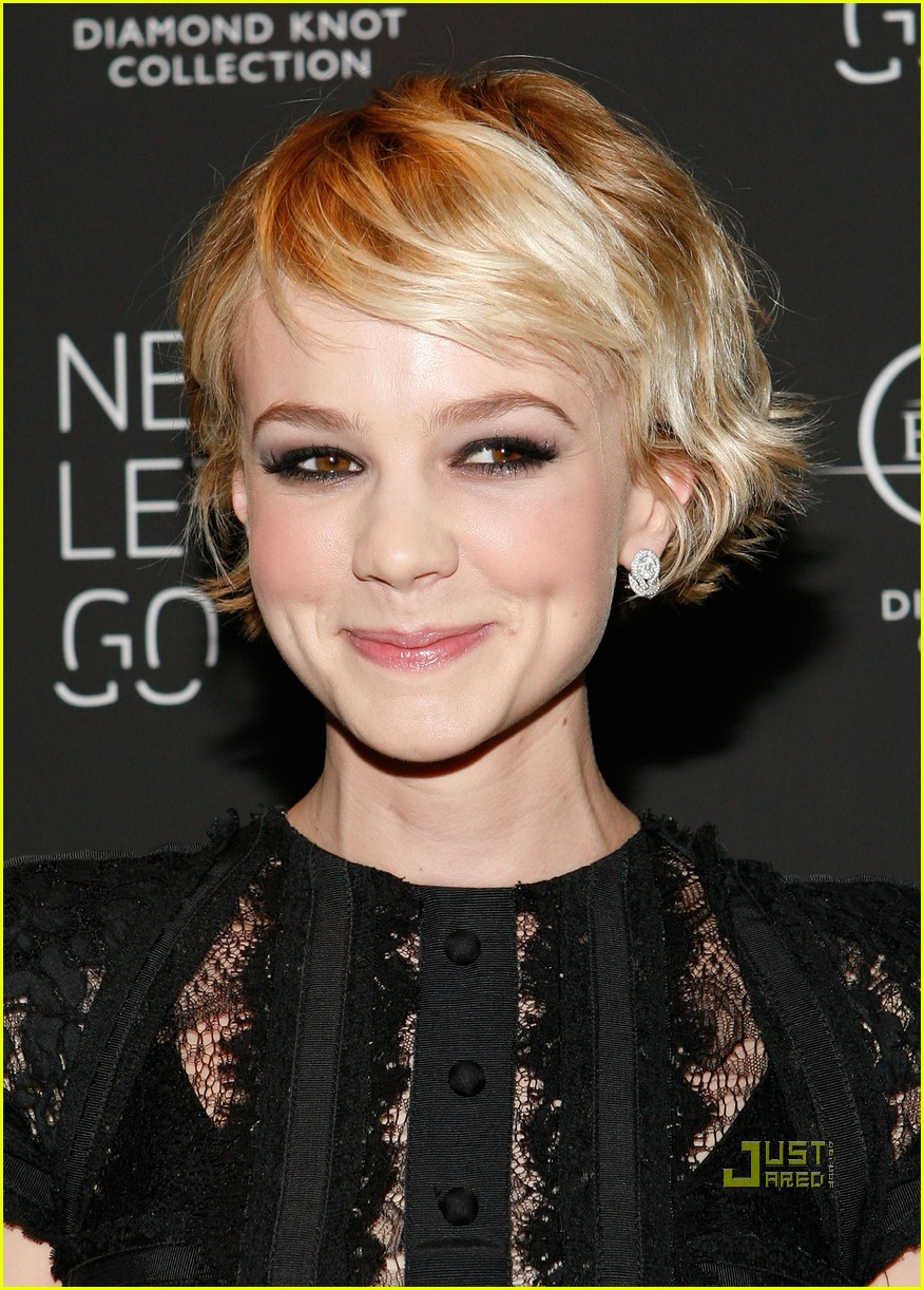 2011 Hairstyles Pictures: Carey Mulligan Hairstyle - Hairstyle Trends for 2011