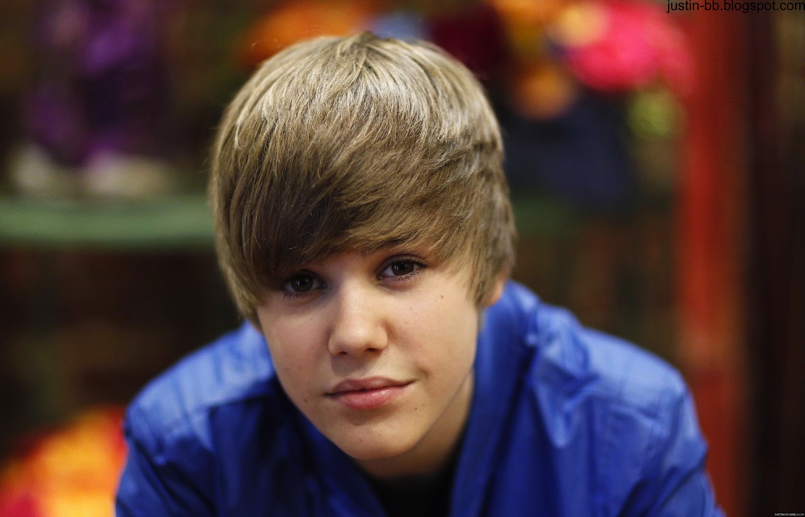 ALL ABOUT HOLLYWOOD STARS: Justin Bieber Profile And Pics1600 x 1029