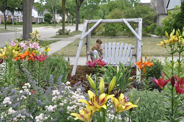 making grassless front yard