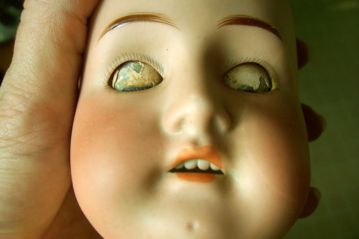 Saturdays Vintage Finds Creepy Doll Heads on Ebay Fall must be