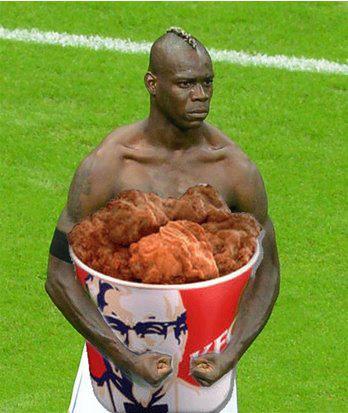 foto lucu balotelli