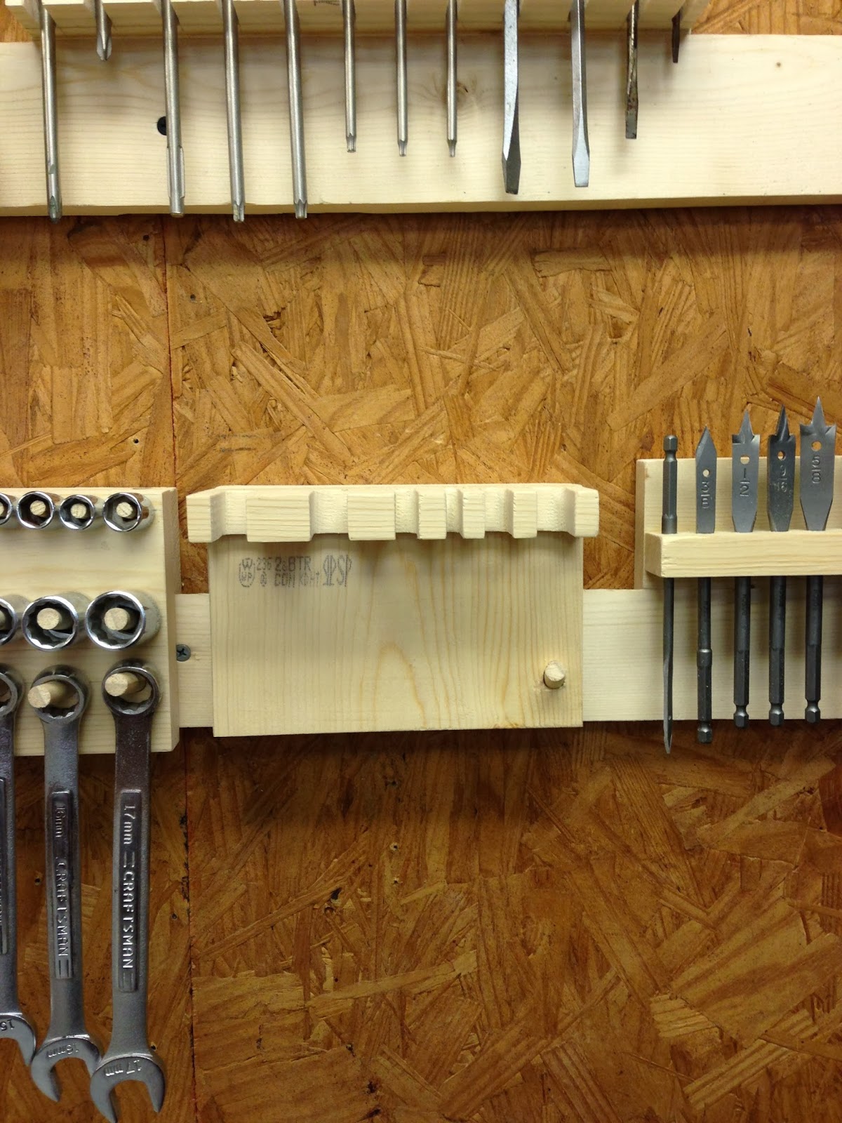 Wilker Do's DIY Storage for Hand Tools