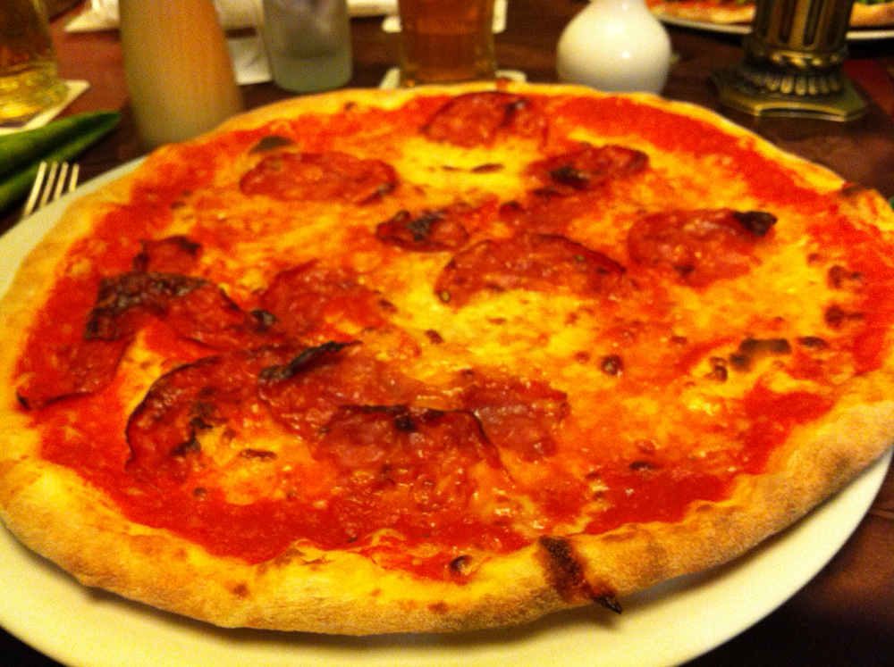 kuchimaitli RiesenPizzas im Casanova, Weil am Rhein