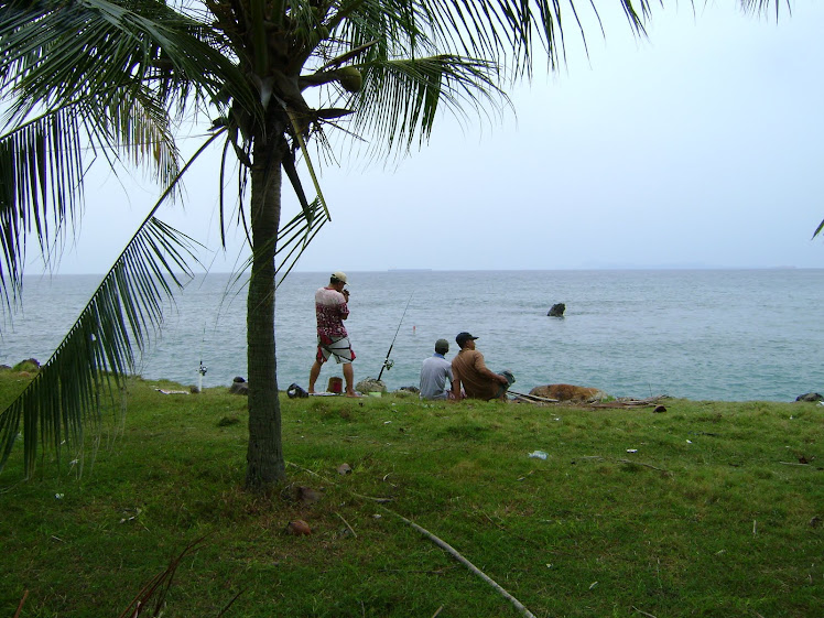 Mancing Pantai Laut Selat Sunda
