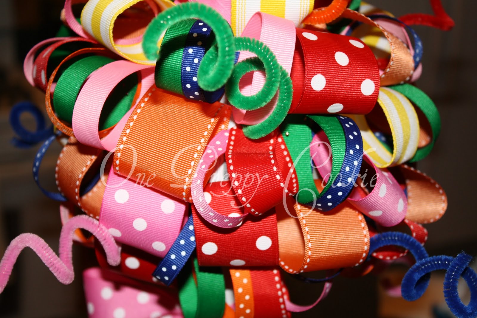 One Preppy Cookie TUTORIAL How to Make a Ribbon Topiary